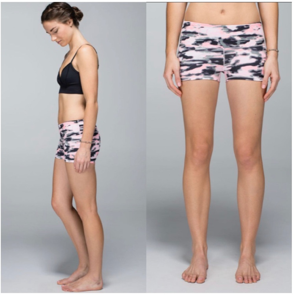 Lululemon Wamo Camo Boogie Shorts